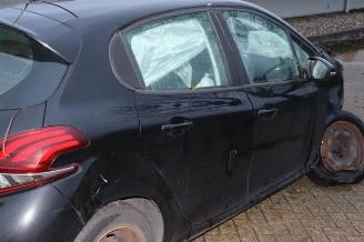 Peugeot 208 208 I (CA/CC/CK/CL), Hatchback, 2012 / 2019 1.6 Blue HDi 100 picture 34