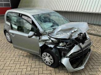 Auto da rottamare Volkswagen Up! Up! (121), Hatchback, 2011 1.0 MPI 12V 2023/11