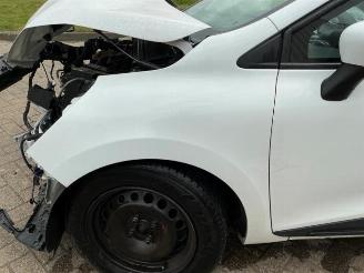 Renault Clio Clio IV Estate/Grandtour (7R), Combi 5-drs, 2012 / 2021 1.5 Energy dCi 90 FAP picture 13