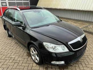 Coche siniestrado Skoda Octavia Octavia Combi (1Z5), Combi 5-drs, 2004 / 2013 1.2 TSI 2011/3