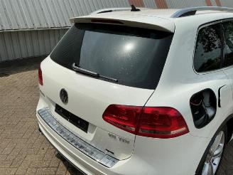 Volkswagen Touareg Touareg (7PA/PH), SUV, 2010 / 2018 4.2 TDI V8 DPF 32V picture 19