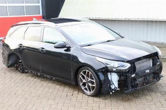 Uttjänta bilar auto Kia Cee d Ceed Sportswagon (CDF), Combi 5-drs, 2018 1.5 T-GDI 16V Eco-Dynamics+ 2022/1