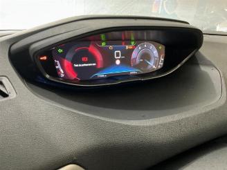 Peugeot 3008 3008 II (M4/MC/MJ/MR), MPV, 2016 1.2 12V e-THP PureTech 130 picture 35