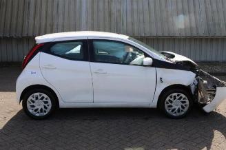 Uttjänta bilar auto Toyota Aygo Aygo (B40), Hatchback, 2014 1.0 12V VVT-i 2019/6