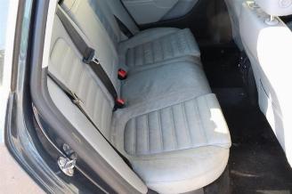 Volkswagen Passat Passat Variant (3C5), Combi, 2005 / 2010 3.2 FSI V6 32V 4Motion picture 14