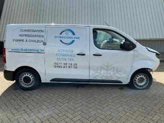 Peugeot Expert Expert (V1/VA/VB/VE/VF/VT/VY), Van, 2016 2.0 Blue HDi 145 16V picture 3