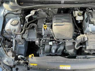 Volkswagen Polo Polo VI (AW1), Hatchback 5-drs, 2017 1.0 MPI 12V picture 10