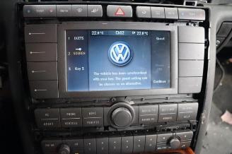 Volkswagen Phaeton Phaeton (3D), Sedan, 2002 / 2016 6.0 W12 48V 4Motion picture 12