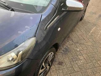 Peugeot 108 108, Hatchback, 2014 1.0 12V picture 27