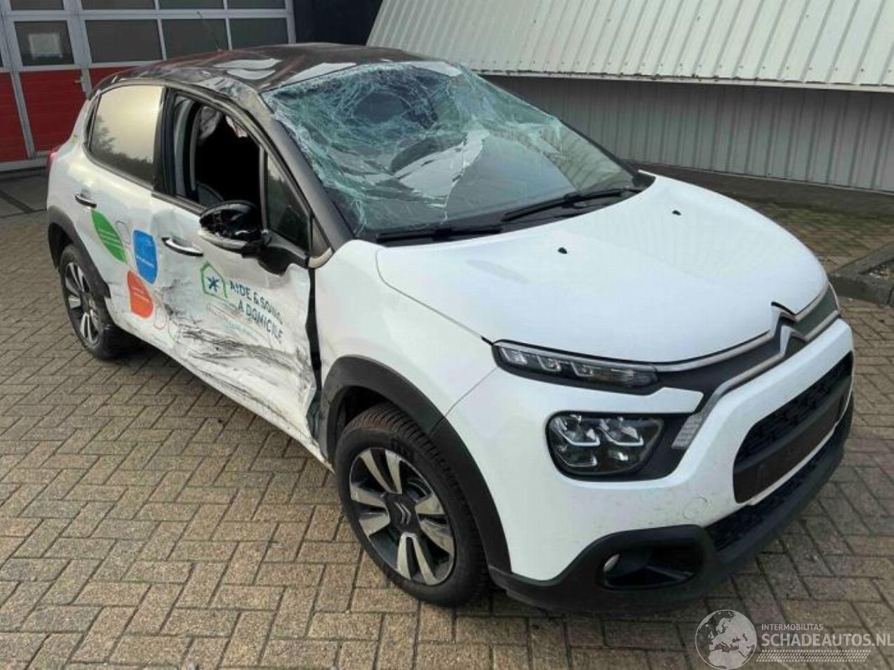 Citroën C3 C3 (SX/SW), Hatchback, 2016 1.2 12V e-THP PureTech 110