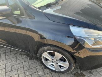 Renault Clio Clio IV (5R), Hatchback 5-drs, 2012 / 2021 0.9 Energy TCE 90 12V picture 16