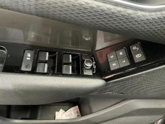 Land Rover Range Rover Range Rover Velar (LY), Terreinwagen, 2013 3.0 D300 AWD picture 27