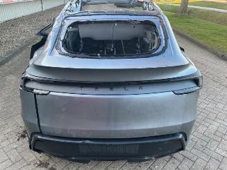 Tesla Model Y Model Y, SUV, 2025 RWD 58 kWh, Long Range RWD 75 kWh picture 23