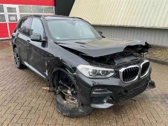 Vrakbiler auto BMW X3 X3 (G01), SUV, 2017 xDrive 30d 3.0 Turbo 24V Mild Hybrid 2021/9