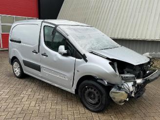 Vrakbiler auto Citroën Berlingo Berlingo, Van, 2008 / 2021 1.6 HDi 90 2012/7