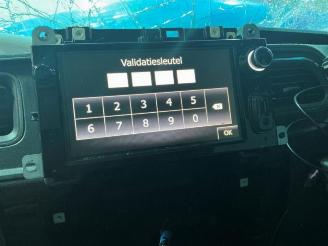 Renault Master Master III (EV/HV/UV/VA/VB/VD/VF/VG/VJ), Chassis-Cabine, 2010 2.3 dCi 165 16V RWD picture 26