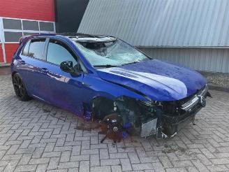 Dezmembrări autoturisme Volkswagen Golf Golf VIII (CD1), Hatchback, 2019 2.0 TSI R 16V 4Motion 2021/10