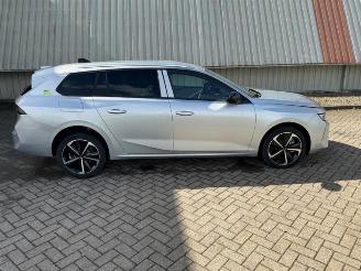 Opel Astra Astra L Sports Tourer (F4/FC/FN/FR), Combi, 2021 1.6 Plug-in Hybrid Turbo 16V picture 4