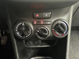 Peugeot 208 208 I (CA/CC/CK/CL), Hatchback, 2012 / 2019 1.6 Blue HDi 100 picture 35
