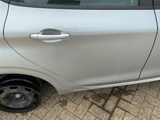 Peugeot 208 208 I (CA/CC/CK/CL), Hatchback, 2012 / 2019 1.6 Blue HDi 100 picture 21