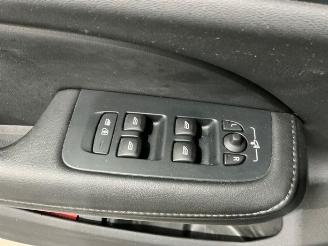 Volvo V-60 V60 II (ZW), Combi, 2018 2.0 B3 16V Mild Hybrid picture 17