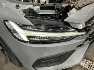 Volvo V-60 V60 II (ZW), Combi, 2018 2.0 B3 16V Mild Hybrid picture 25