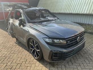 Vrakbiler auto Volkswagen Touareg Touareg, SUV, 2017 3.0 V6 24V TSI R 2024/5