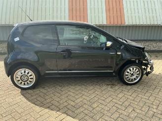 Volkswagen Up! Up! (121), Hatchback, 2011 1.0 12V 60 picture 2