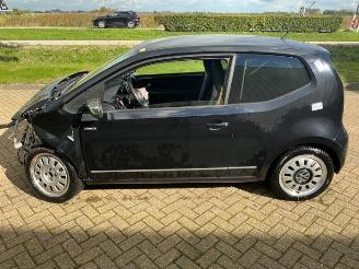 Volkswagen Up! Up! (121), Hatchback, 2011 1.0 12V 60 picture 6