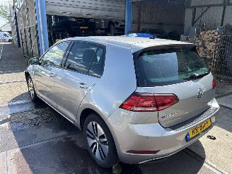 Schadeauto Volkswagen e-Golf E-GOLF 2018/1
