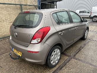 Damaged car Hyundai I-20 1.2 I-MOTION 2012/9