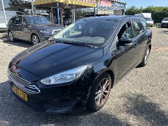  Ford Focus 1.0 TREND EDITION 2015/2