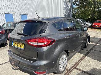 Vaurioauto  passenger cars Ford C-Max 1.0 TITANIUM 2017/10