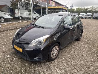Toyota Yaris 1.5 Full Hybrid Aspiration picture 2