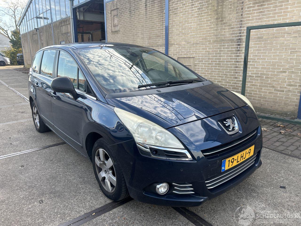 Peugeot 5008 1.6 THP ST 7 PERSOONS