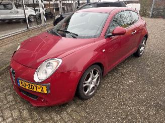 Vaurioauto  passenger cars Alfa Romeo MiTo 1.3JTD 2012/10