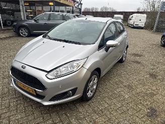 Voiture accidenté Ford Fiesta 1.0 Style Ultimate 2016/8