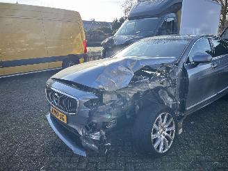 Volvo S-90 2.0 T4 BUSINESS LUXERY + picture 4