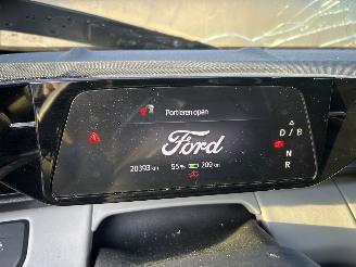 Ford Explorer EXTENDED RANGE RWD 77KWH picture 10