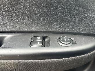 Hyundai I-20 1.2 I -MOTION picture 10