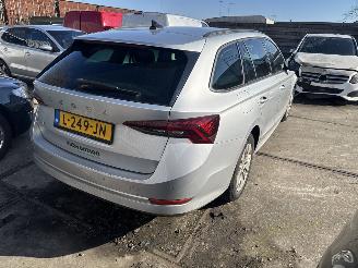 Skoda Octavia 1.0 TSI Business Edition picture 4
