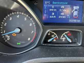 Ford Focus 1.0 ECOBOOST TITANIUM picture 10