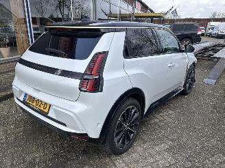 Damaged car Renault 5 COMFORT RANGE ICONIC CINQ 52KWH 2024/12