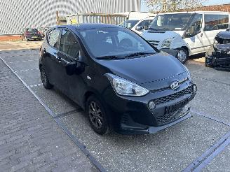 skadebil auto Hyundai I-10 1.0 COMFORT 2019/5