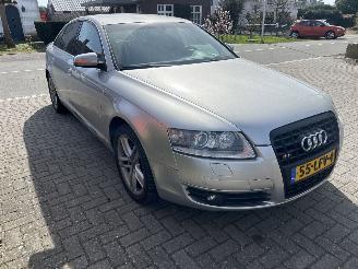 damaged passenger cars Audi A6 3.2 FSI QUATTRO EDITION 2005/4