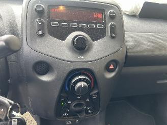 Toyota Aygo 1.0 VVT-I XFUN picture 7