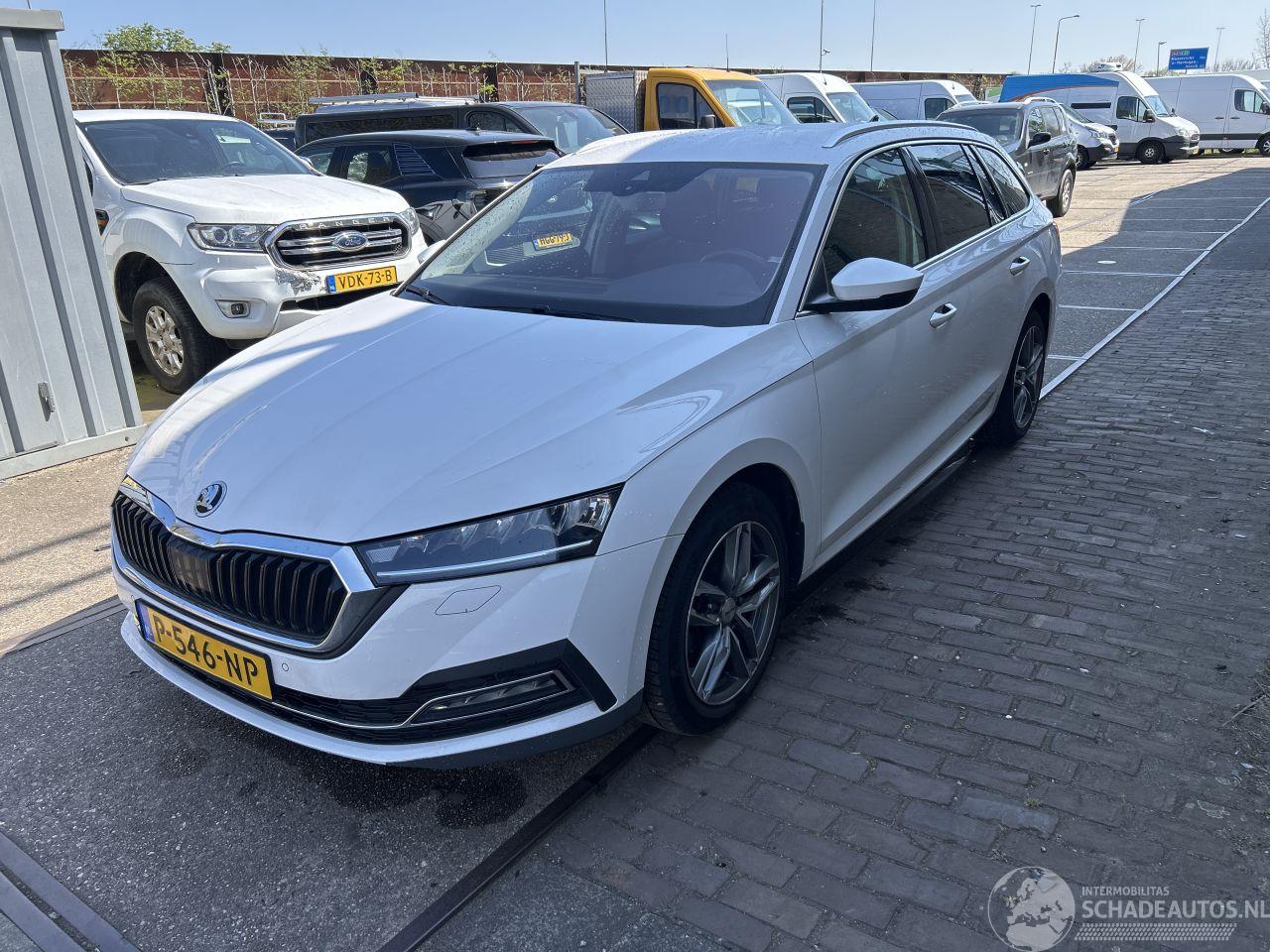 Skoda Octavia 1.0 e-TSI BUSINESS EDITION PLUS