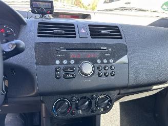 Suzuki Swift 1.5 EXCLUSIVE picture 9