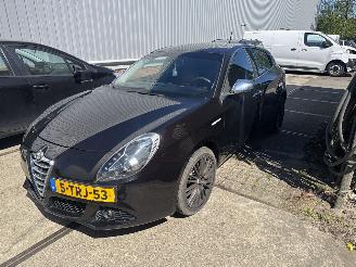 skadebil auto Alfa Romeo Giulietta 1.4 T  PROGRESSION 2014/4