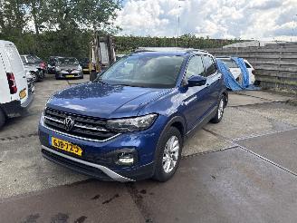 Damaged car Volkswagen T-Cross 1.0 TSI Life, 2023/4